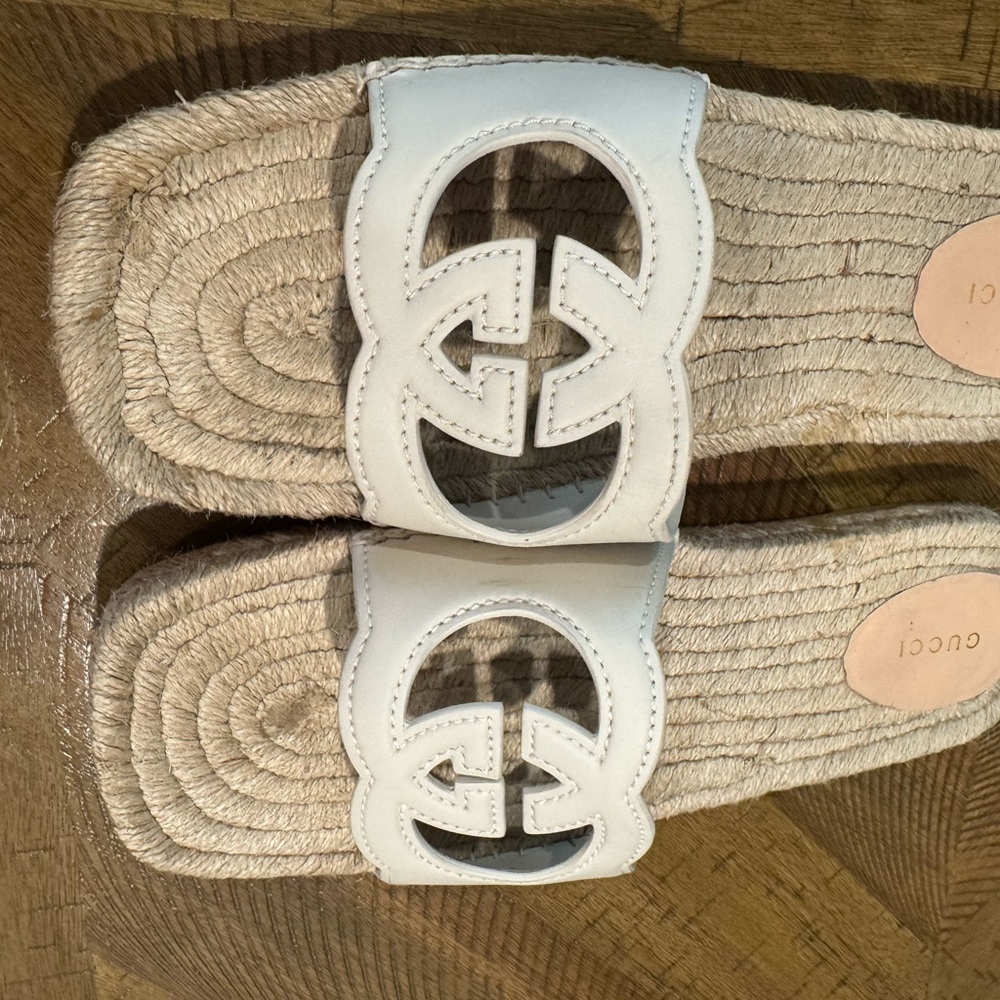 Gucci Cream Espadrille slippers slide